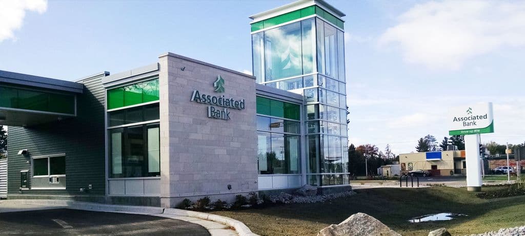 Associated Bank Review 2025